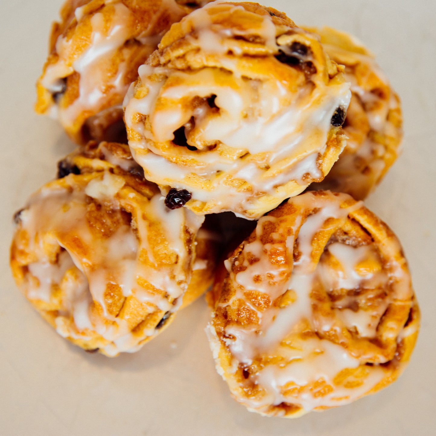 Cinnamon Raisin Bun