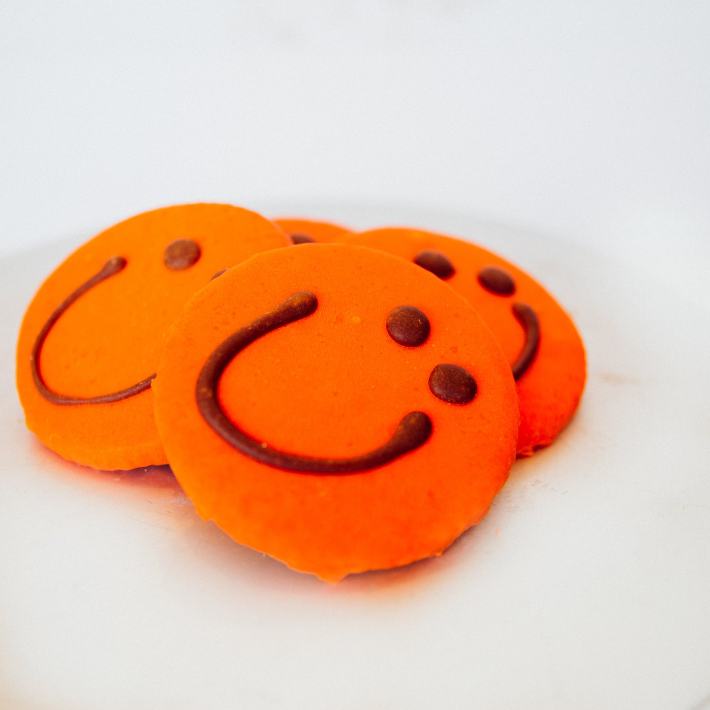 Oh HAPPY DAY . . . Smiley Face Cookies SHIP FREE*